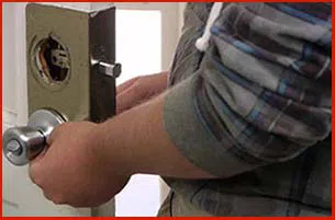 Cedar Crest TX Locksmith Store Cedar Crest, TX 214-382-0856